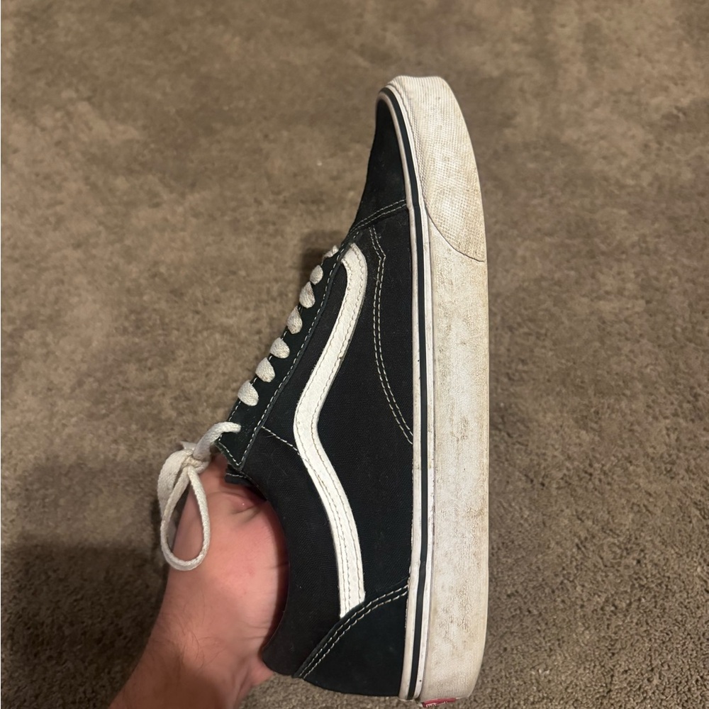 Vans - Picture 3 of 4
